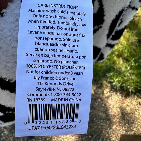 Disney Jack Skellington Plush Throw Blanket 50"x70" Plush 30th Anniversary NWT - Picture 13 of 15